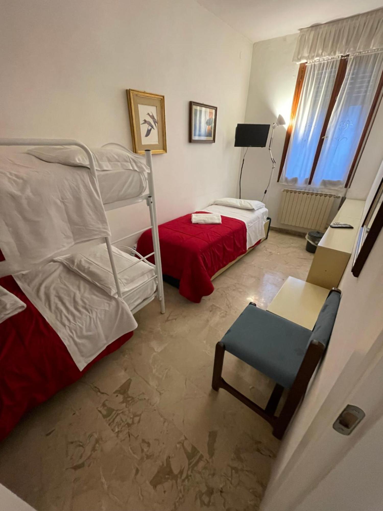 Eagle'S Nest Venice Guest House Экстерьер фото