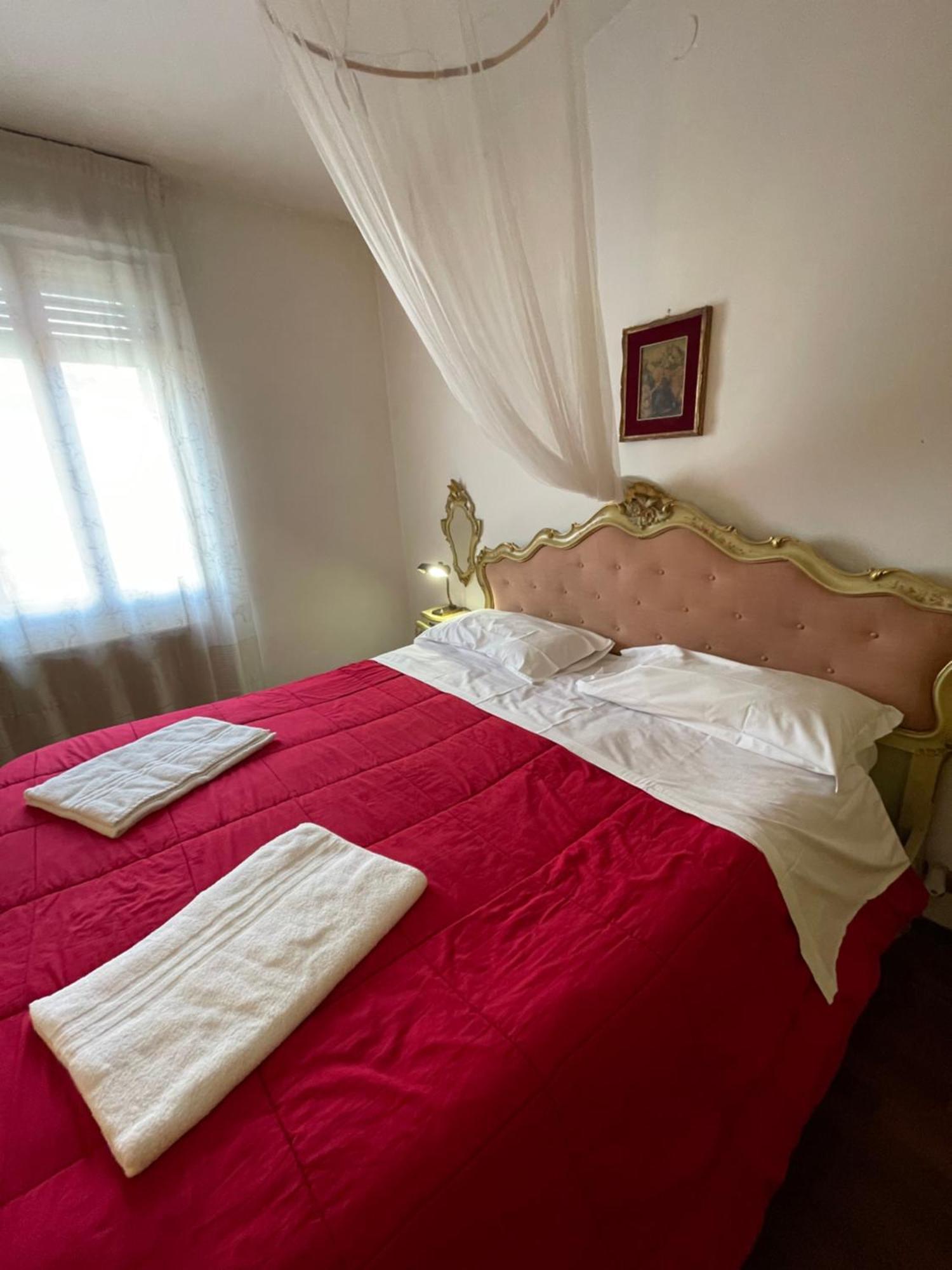 Eagle'S Nest Venice Guest House Экстерьер фото
